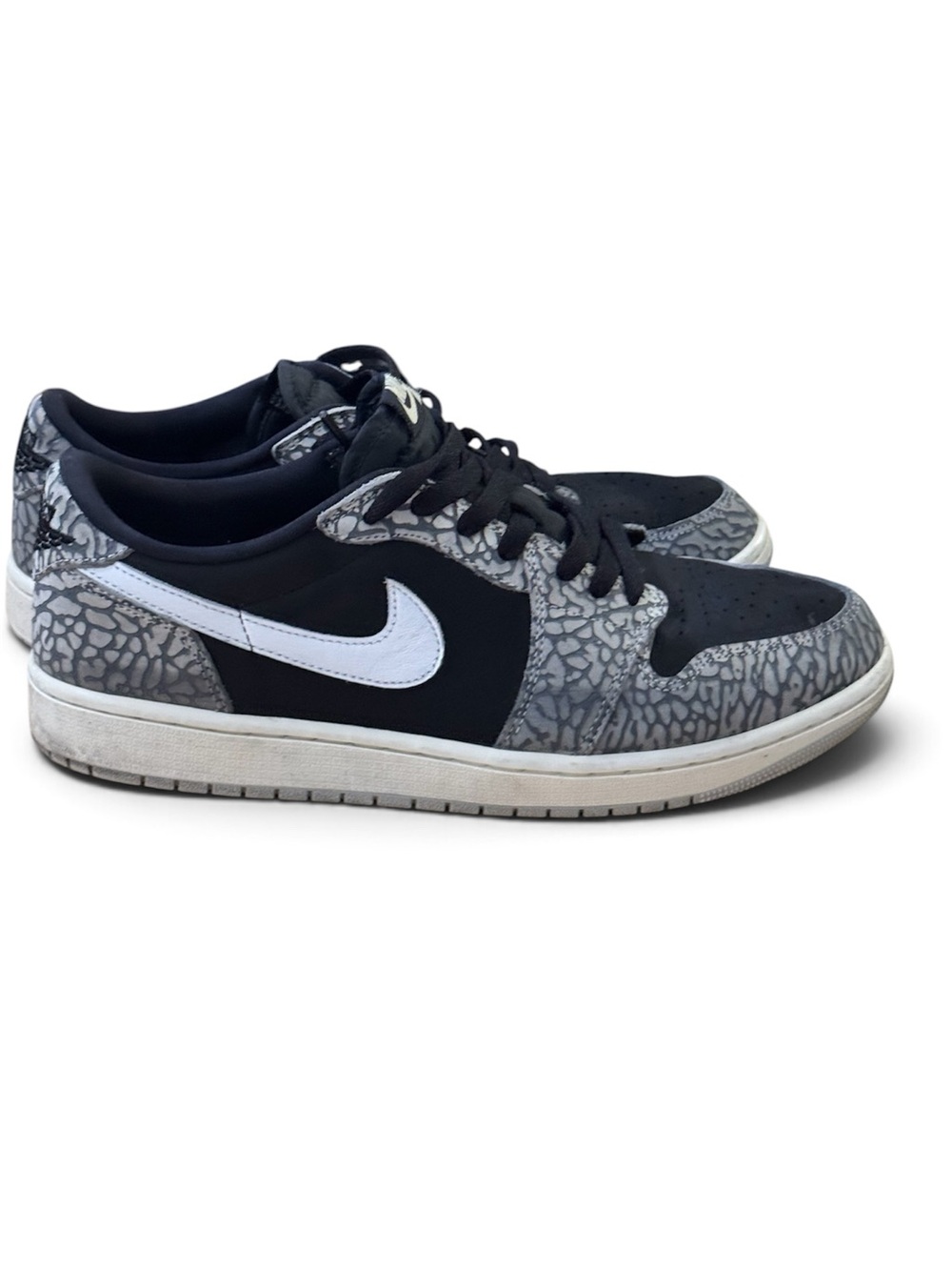 Nike AIR JORDAN 1 Retro OG in Black Cement Men’s Size 12